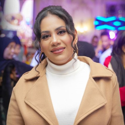 Alaa Salih Hamadto is the CEO of Solar Foods, a pioneer in the dried foods industry in Sudan producing a variety of organic dried food products through solar drying, packaged in environmentally friendly packaging catering for both the retail and wholesale market.